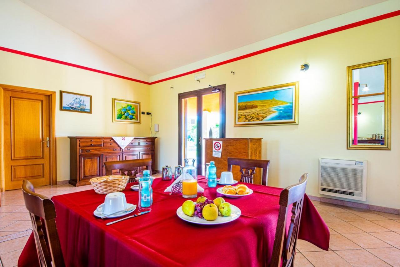 Agriturismo Is Cortillaris Càbras Exteriér fotografie