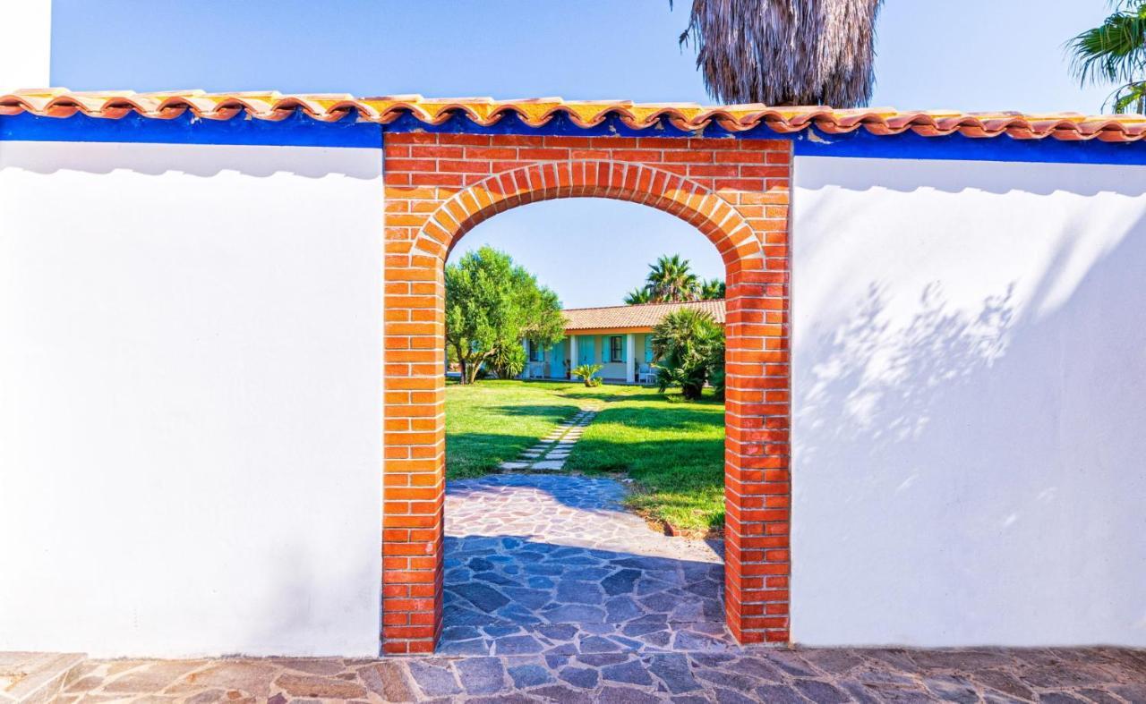 Agriturismo Is Cortillaris Càbras Exteriér fotografie