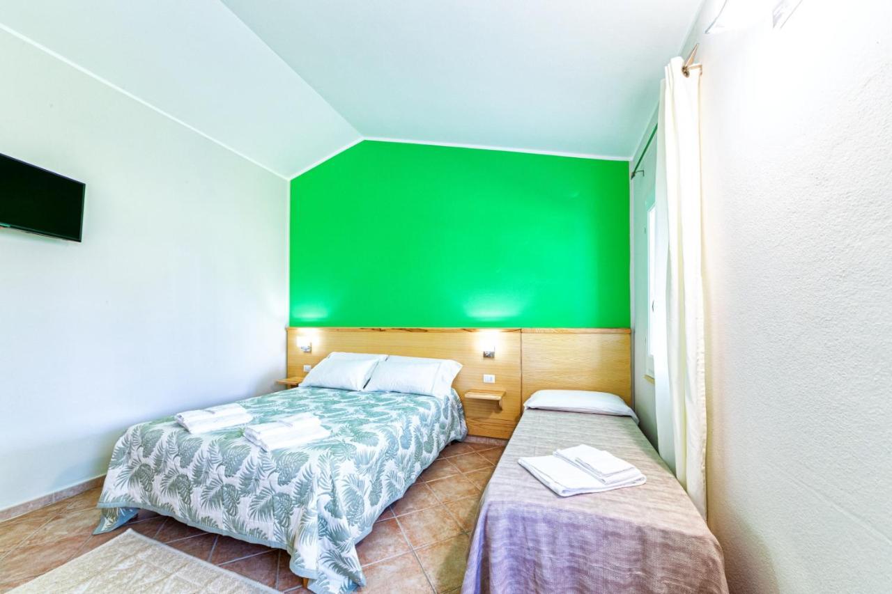 Agriturismo Is Cortillaris Càbras Exteriér fotografie