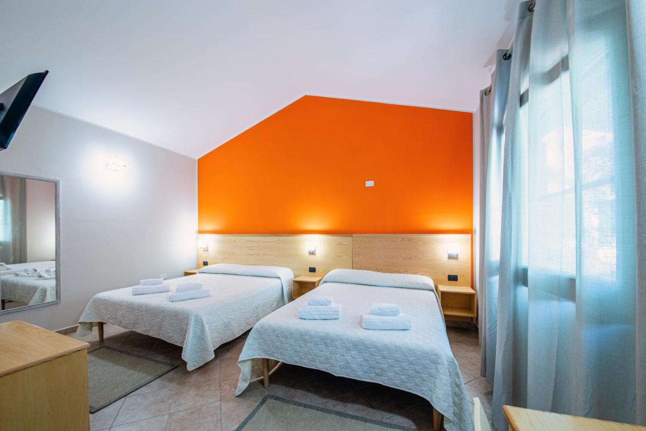 Agriturismo Is Cortillaris Càbras Exteriér fotografie
